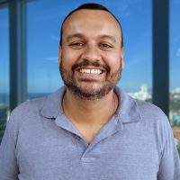 Carlos Souza, membro da equipe Comercial e Projetos da HINFOLUZ Tecnologia.